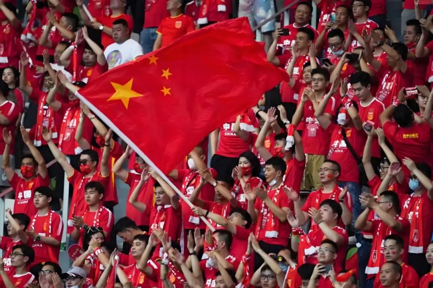 从替补席到解说台：一位CSGO老将的转型手记与赛场观察